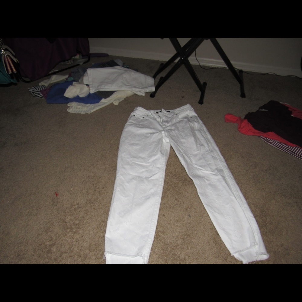 Abercrombie white girlfriend jeans